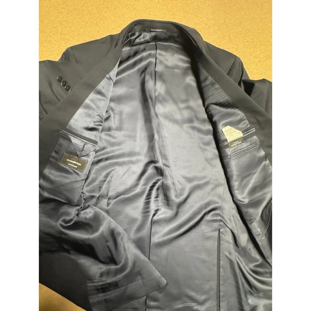 Ermenegildo Zegna Blazer Suit Jacket  Black‎ Made in Switzerland Size 56 L $500
